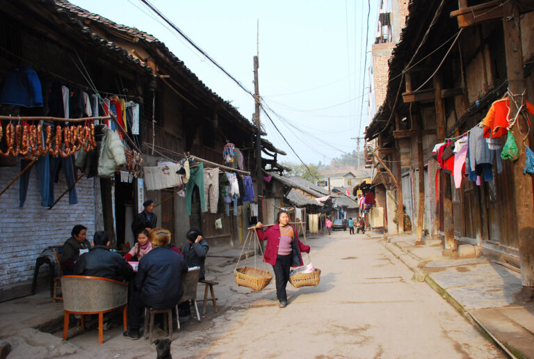 Yang He - Town-Street